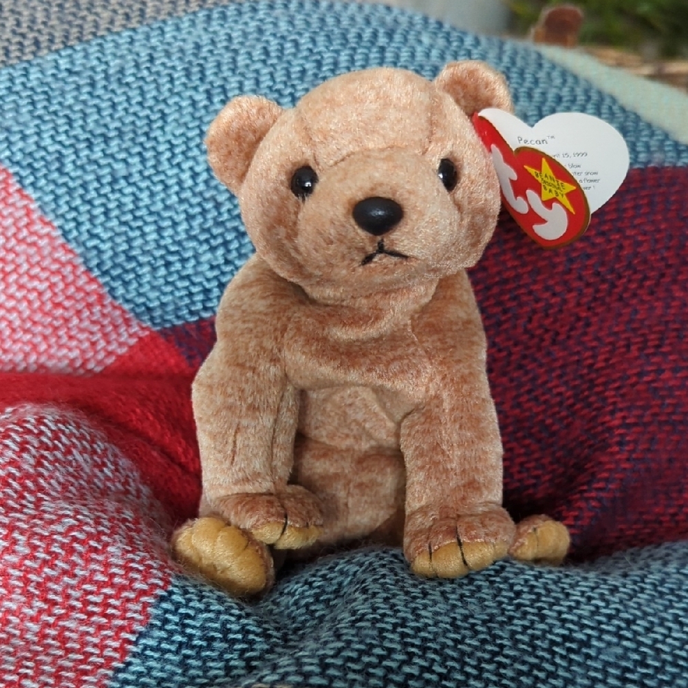 PECAN Ty Beanie Baby Brown Bear Plush NWT